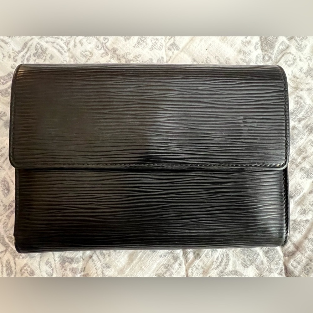 Louis Vuitton Black Epi Wallet